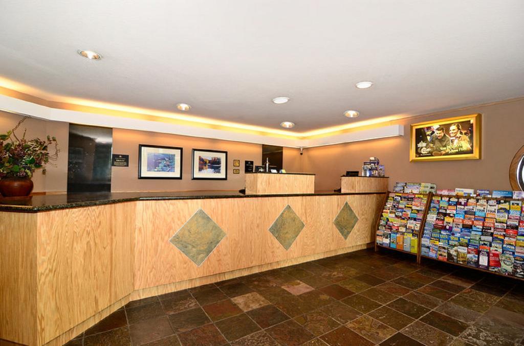 Best Western Tulalip Inn Мэрисвилл Экстерьер фото